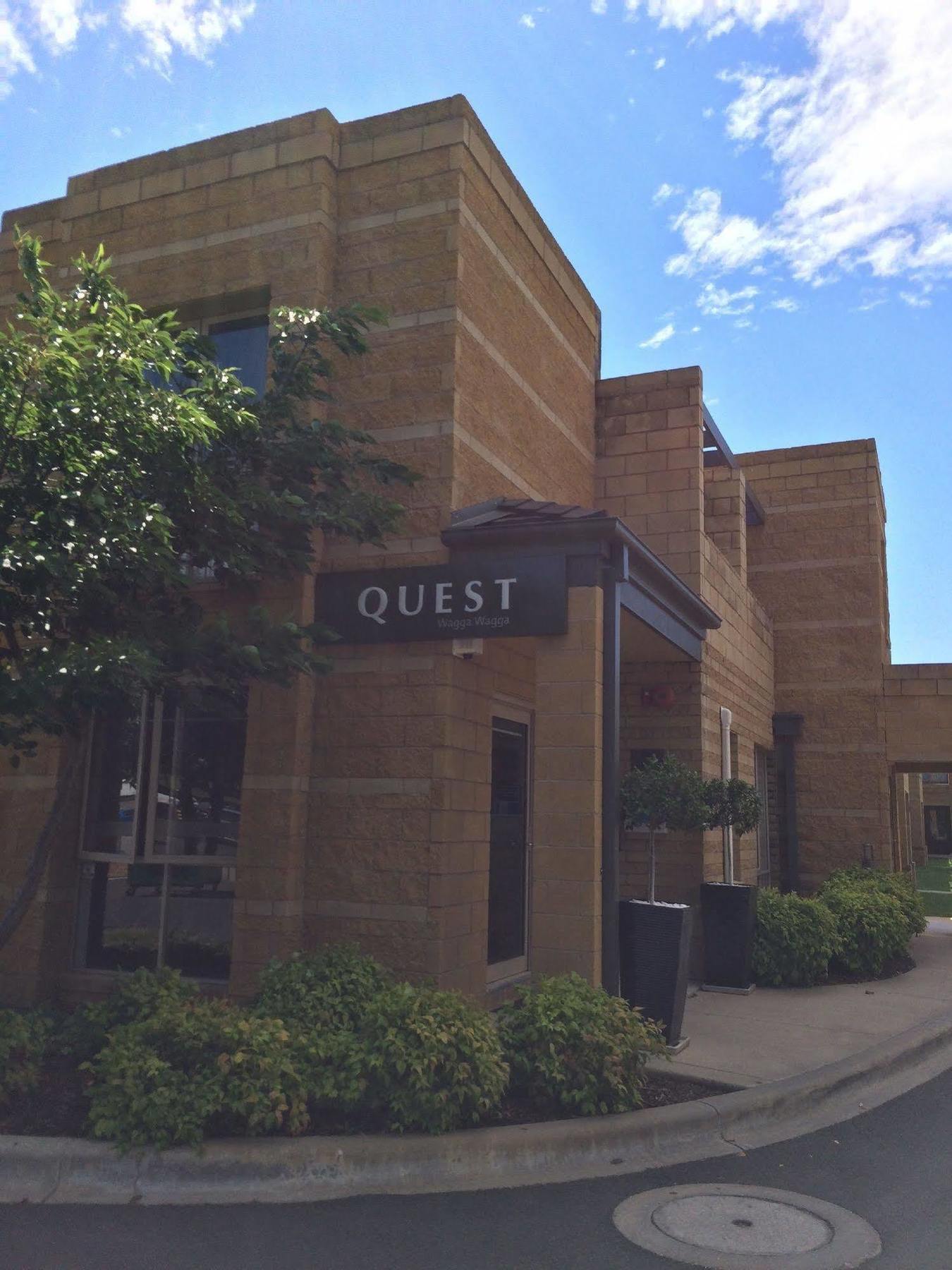 Quest Wagga Wagga Aparthotel Bagian luar foto